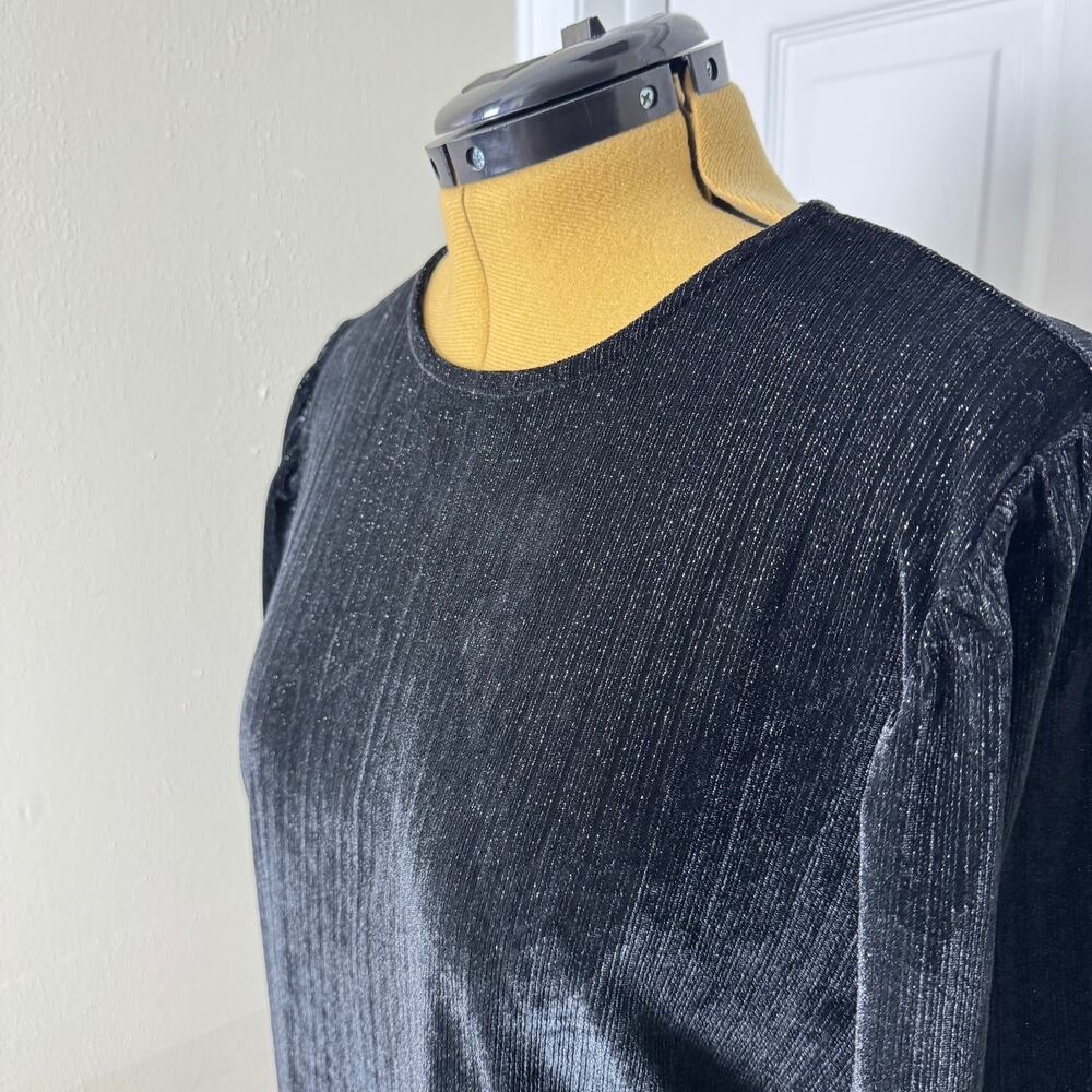Sterling Kreek Velvet Feather Trim Top Metallic Ribbed Puff Sleeve Party - Picture 3 of 10